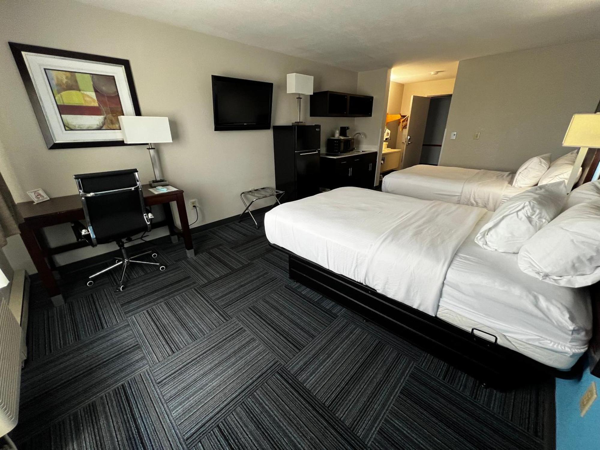 Baymont By Wyndham Marinette Hotel Luaran gambar